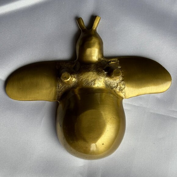 Cast Iron/Metal Gold Bee Shaped Dish Tray - Picture 5 of 5